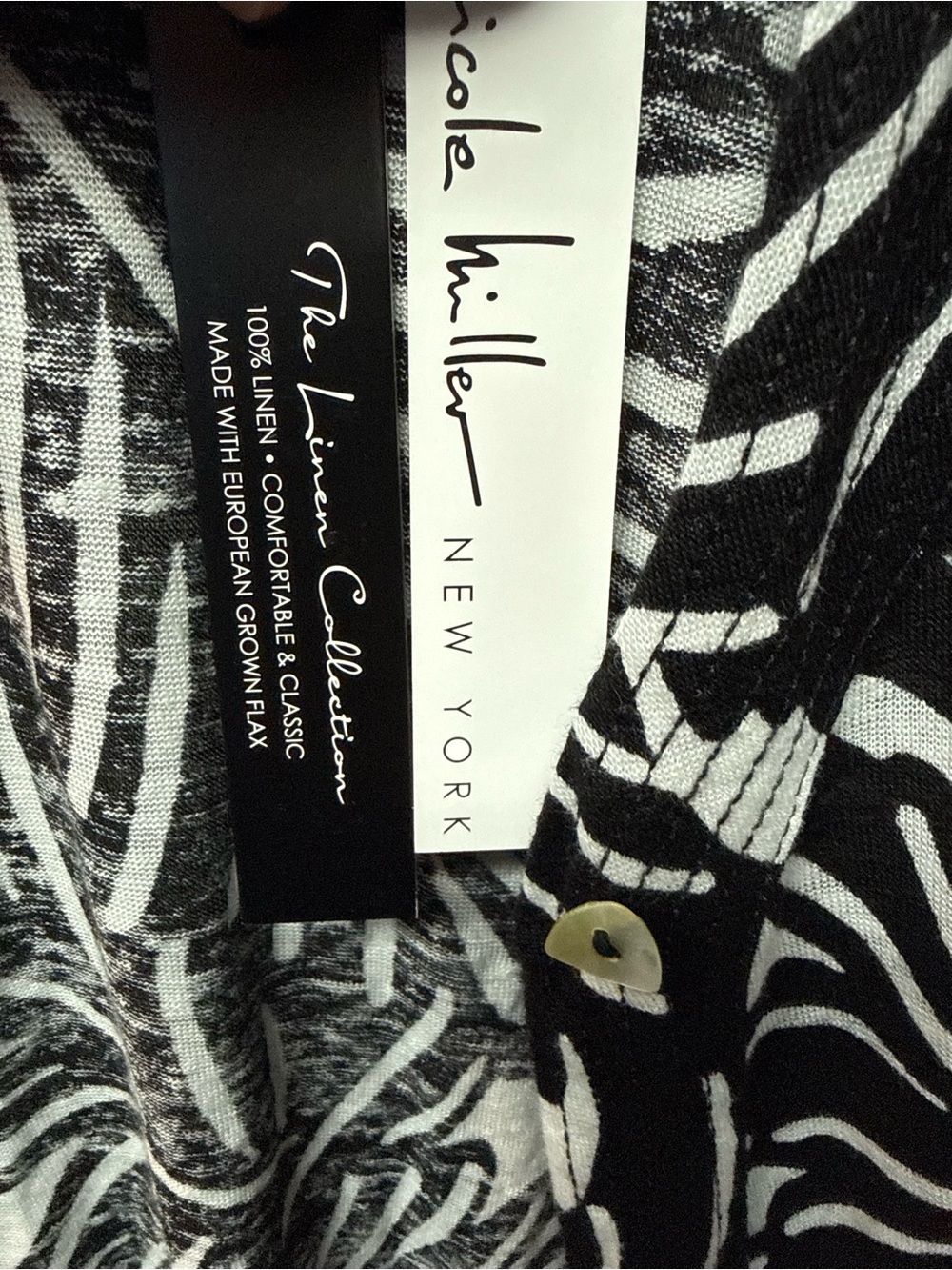 Nicole Miller Black & White Leaf-Print Button Cardigan - Picture 4 of 6